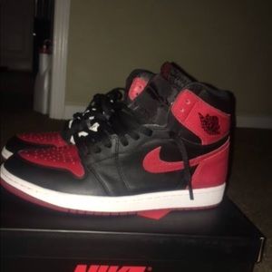 Jordan 1 Bred